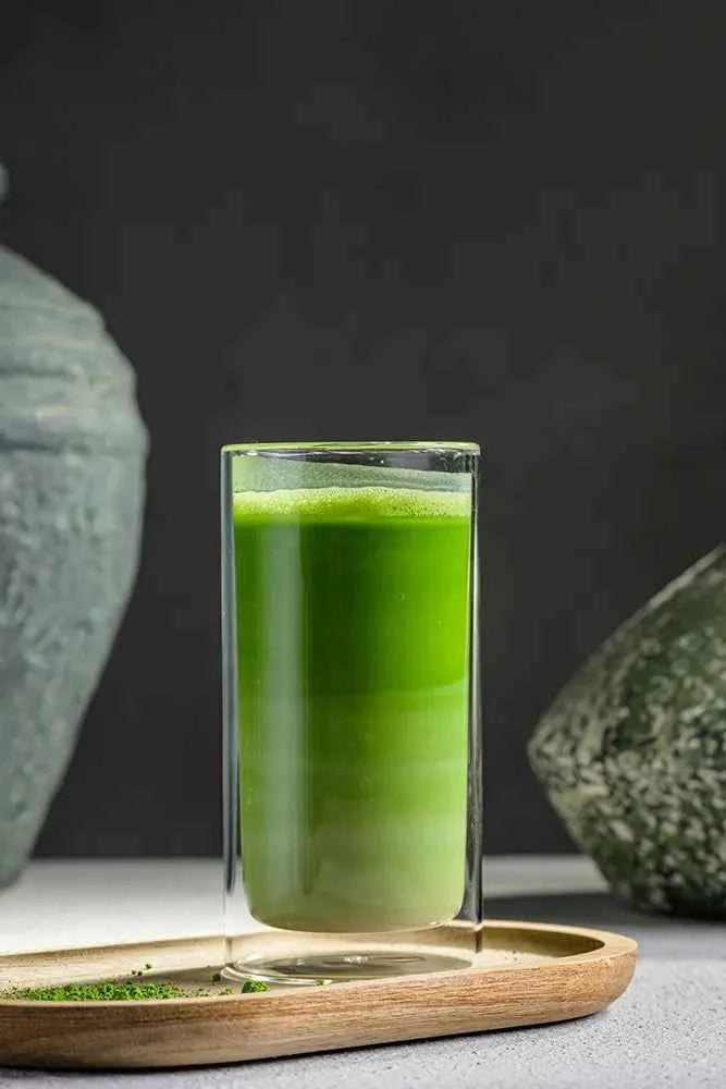 Era Kumo Cup with iced matcha on a wooden board