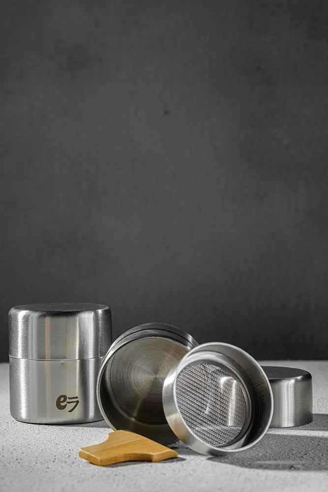 Era matcha canister with fine mesh sieve and bamboo spreader
