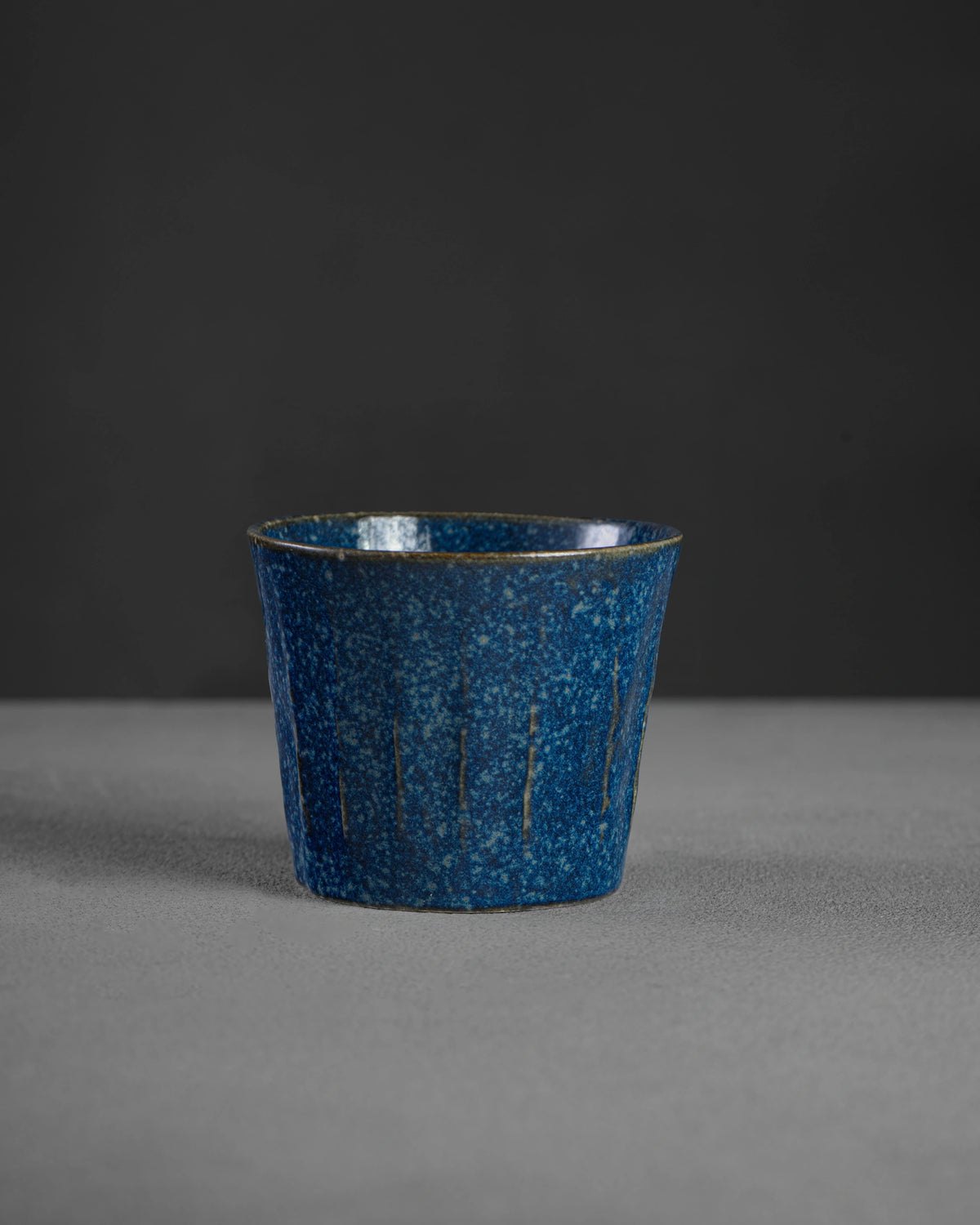 Nagomi Series Yozora flat white cup - night sky indigo speckle glaze, hand-glazed Mino ware from Japan