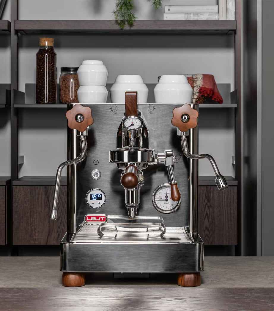 Lelit Bianca V3 with LELIT58 portafilter and walnut handle