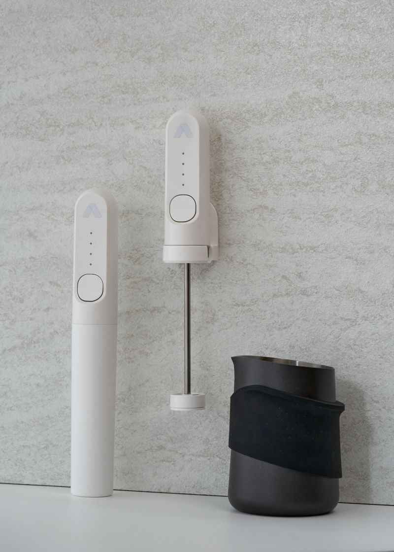 NanoFoamer Lithium White with charging stand