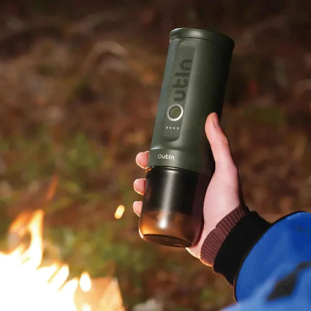 OutIn Nano - compact size in hand