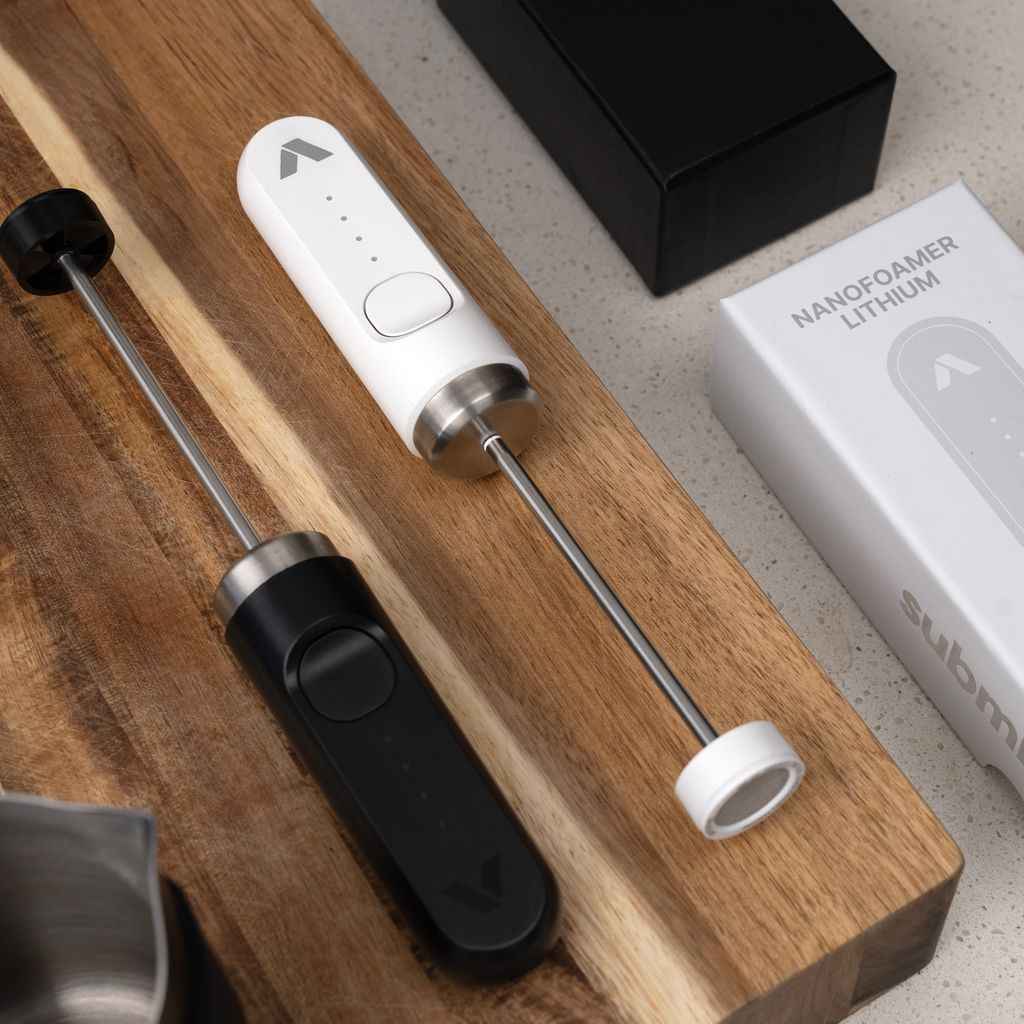 Subminimal NanoFoamer Lithium milk frother in black and white