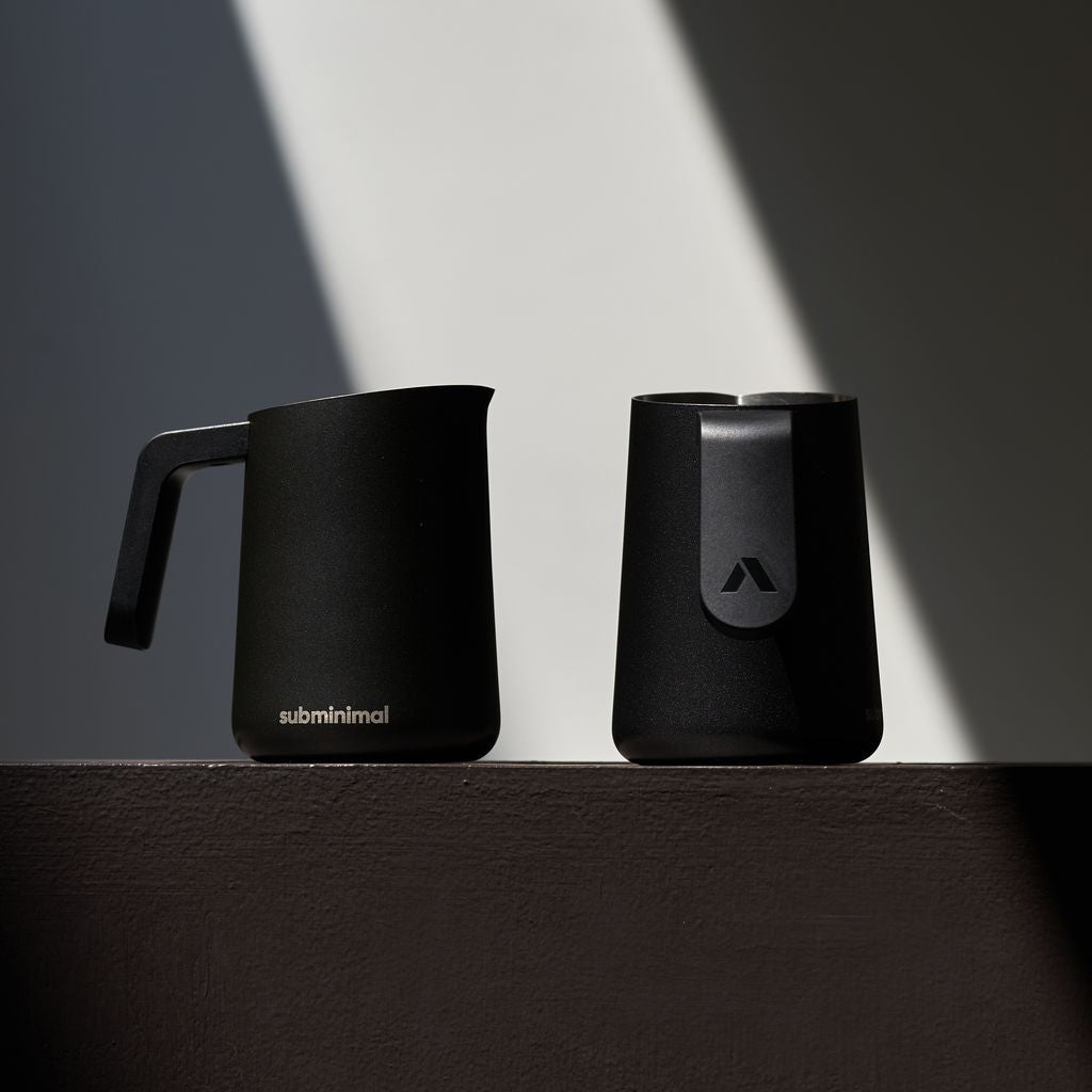 subminimal FlowTip Milk Jug - Black Edition