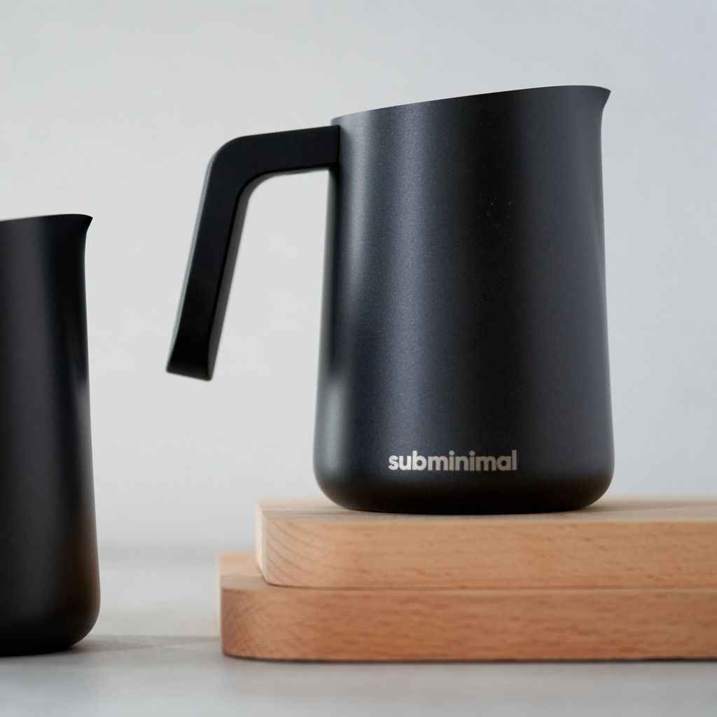 subminimal FlowTip Milk Jug - Black Edition