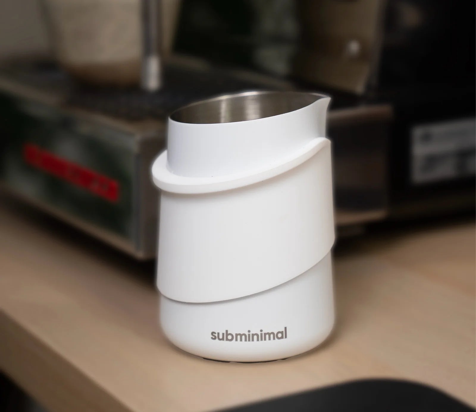 submininal FlowTip Milk Jug Handless - White Edition